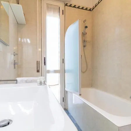 S&m - Casa Afrodite Precotto M1 아파트 *