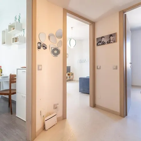 S&m - Casa Afrodite Precotto M1 아파트 *